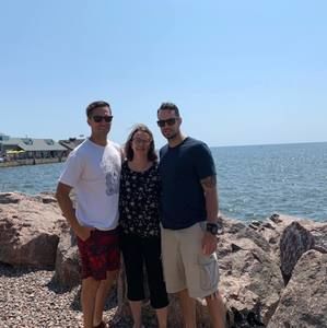 Meet your Posher, Robert